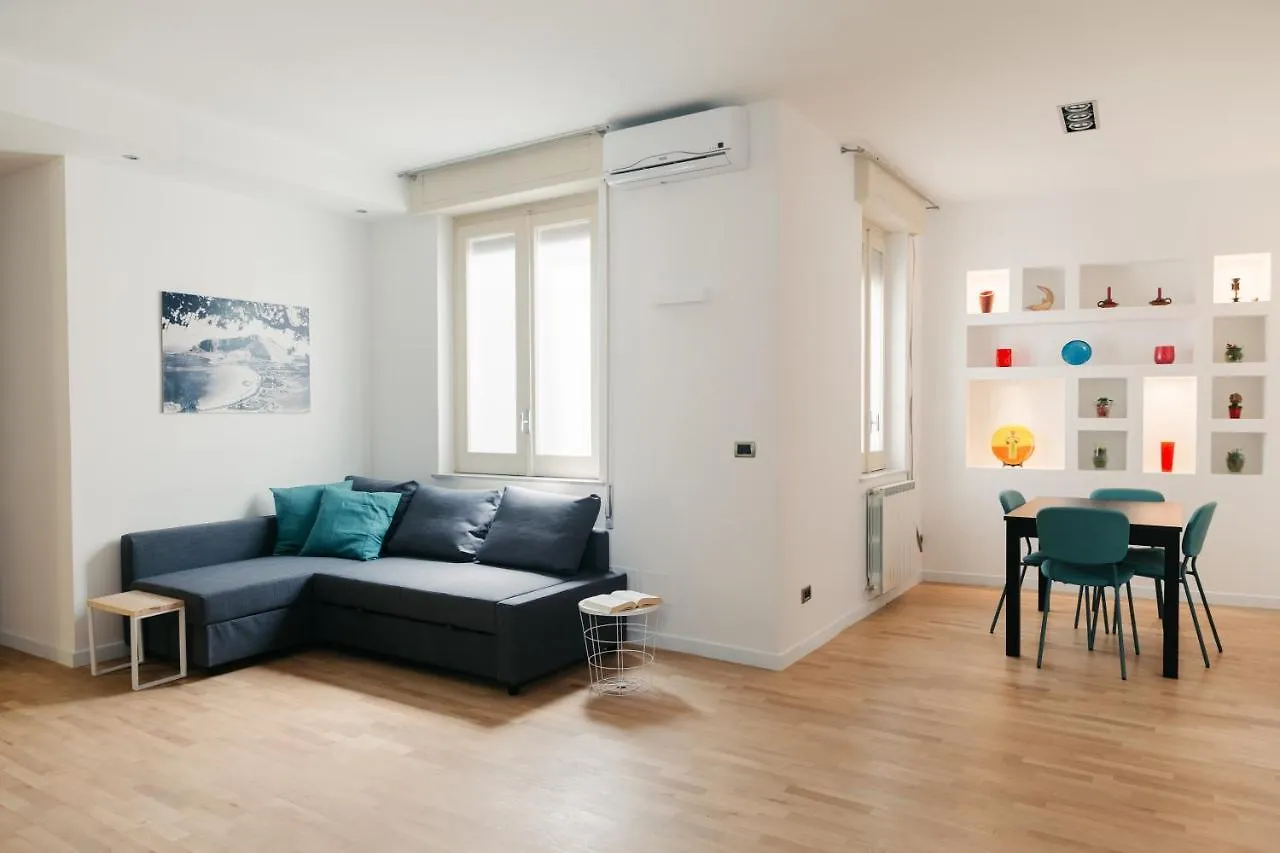 Casa Di Vetro Apartment Palermo 0*,  Italy
